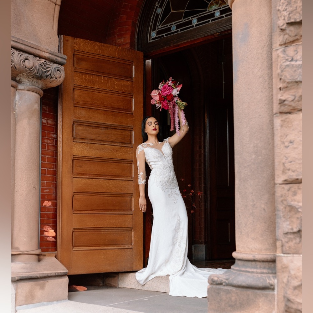 Stunning AW Bridal wedding dress